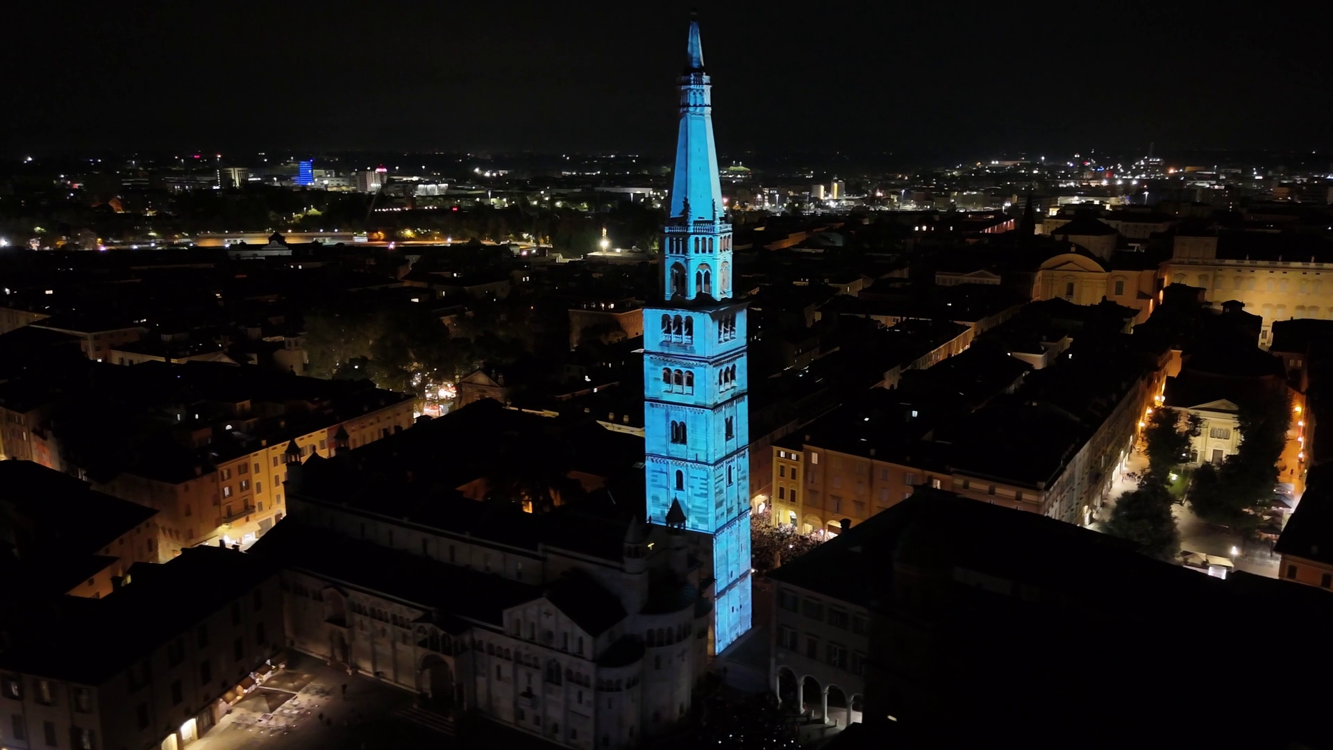 Anteprima del progetto Ghirlandina. Luce e Memoria